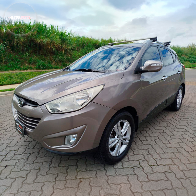 HYUNDAI TUCSON 2012