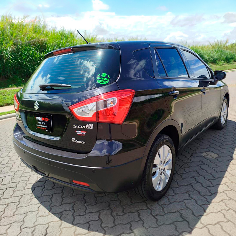 SUZUKI S-CROSS 2017